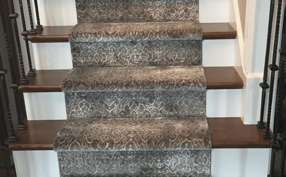 Carpet on stairs in Glen Ellyn, IL from Superb Carpets, Inc.